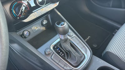 2022 Hyundai Kona SE