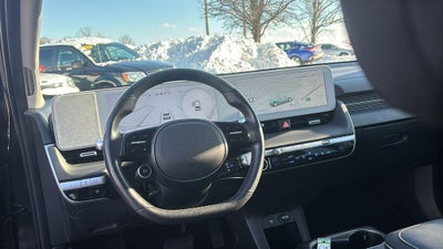 2024 Hyundai IONIQ 5 SEL