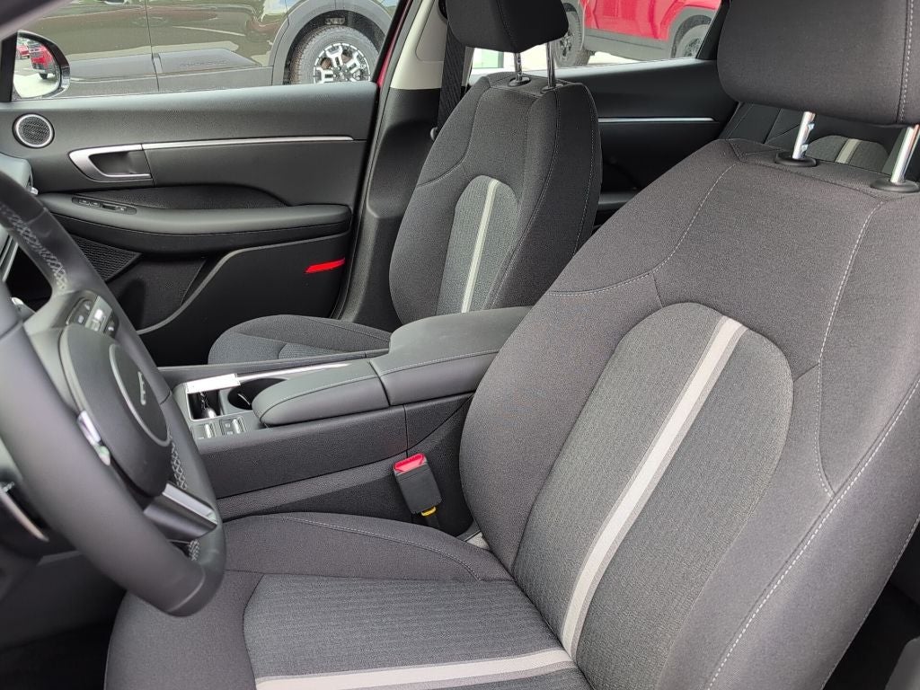 2025 Hyundai Sonata SEL Convenience