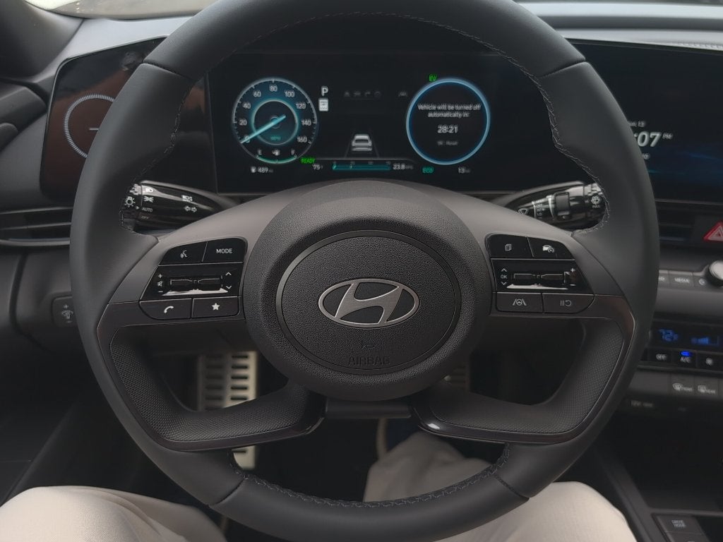 2025 Hyundai Elantra Hybrid SEL Sport