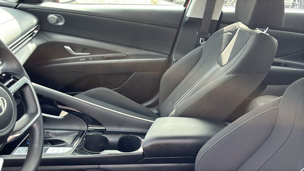2024 Hyundai Elantra Hybrid Blue
