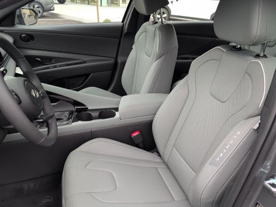 2025 Hyundai Elantra Hybrid Limited