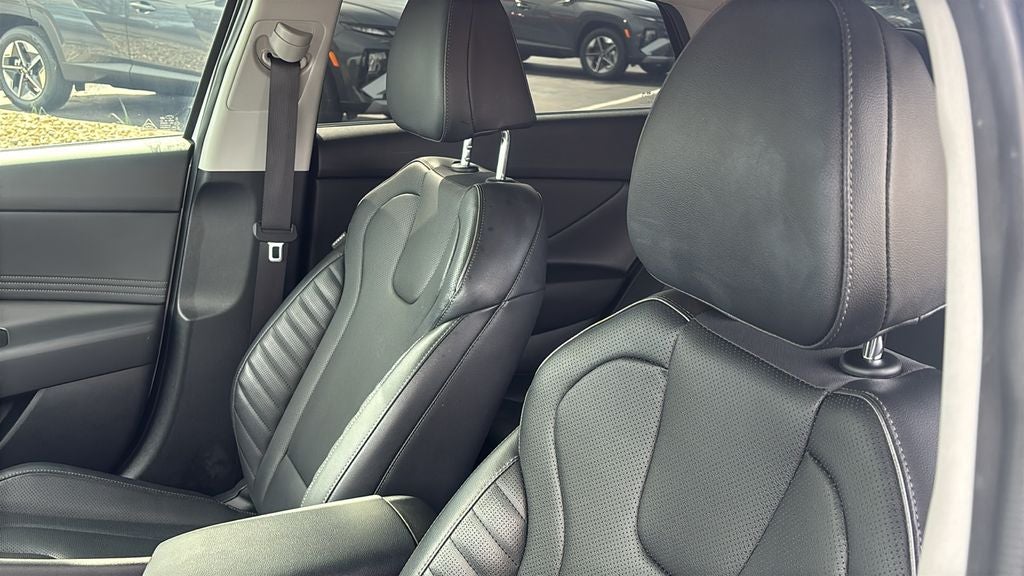2025 Hyundai Elantra Hybrid Limited