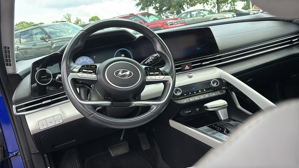 2023 Hyundai Elantra Limited