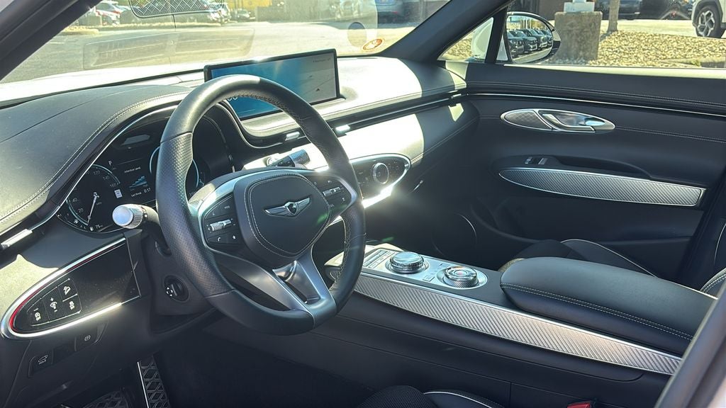 2023 Genesis GV70 2.5T