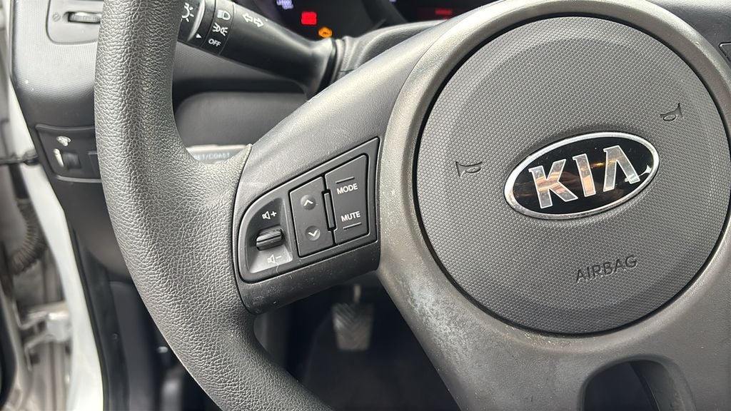 2013 Kia Soul Base