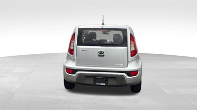 2013 Kia Soul Base