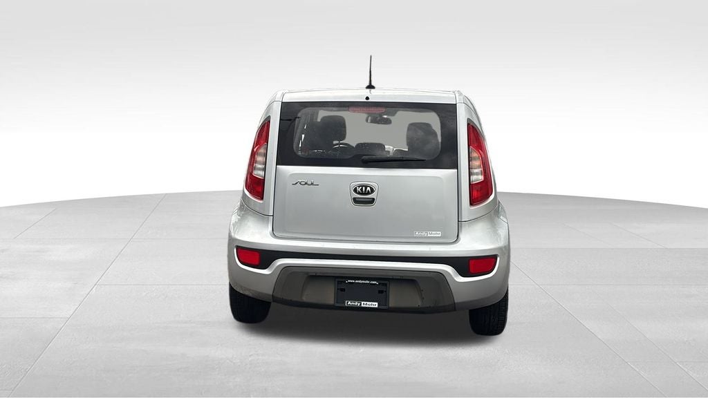 2013 Kia Soul Base