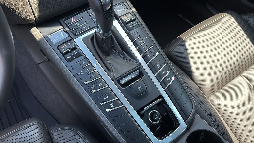2018 Porsche Macan S